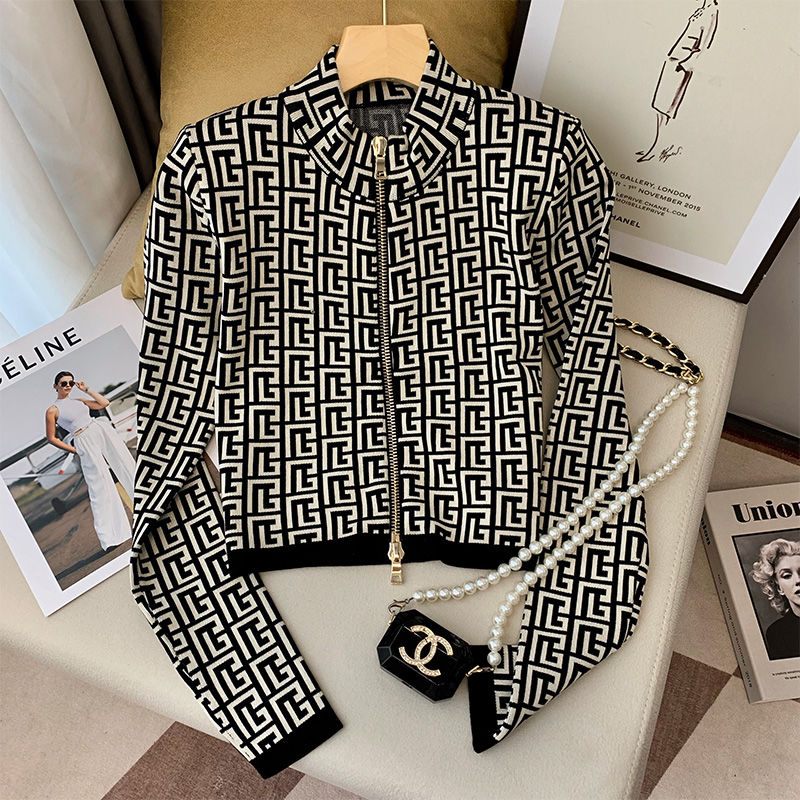 Winter Clothing Trends - Cappotto temperamento con stampa moda donna